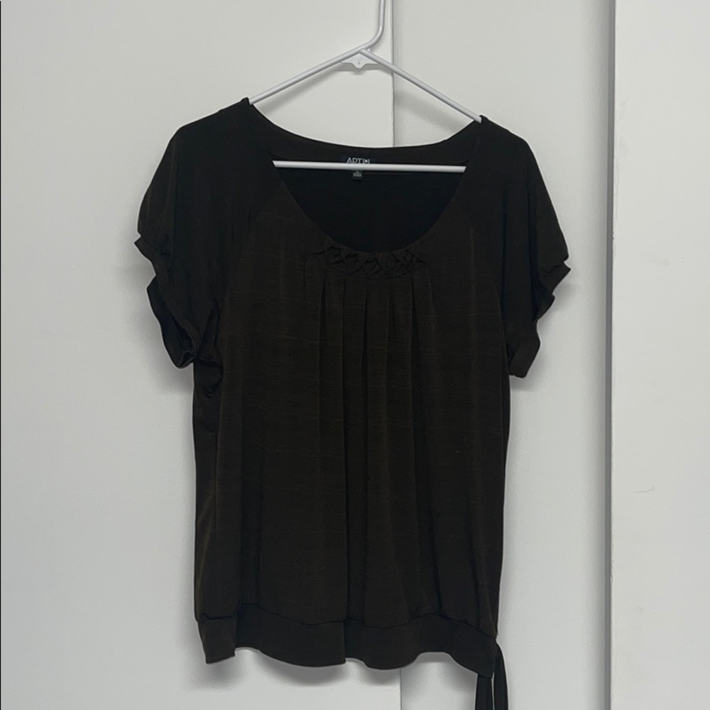 Apt 9 Brown top with tie accent
